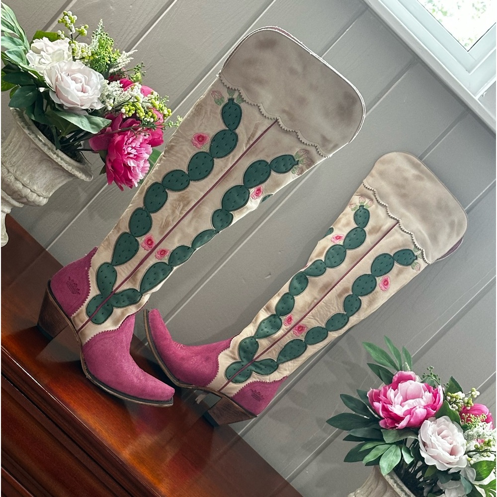 Amazing leather Hard to Handle Over the Knee in Pink & Cream Junk Gypsy JG0041A